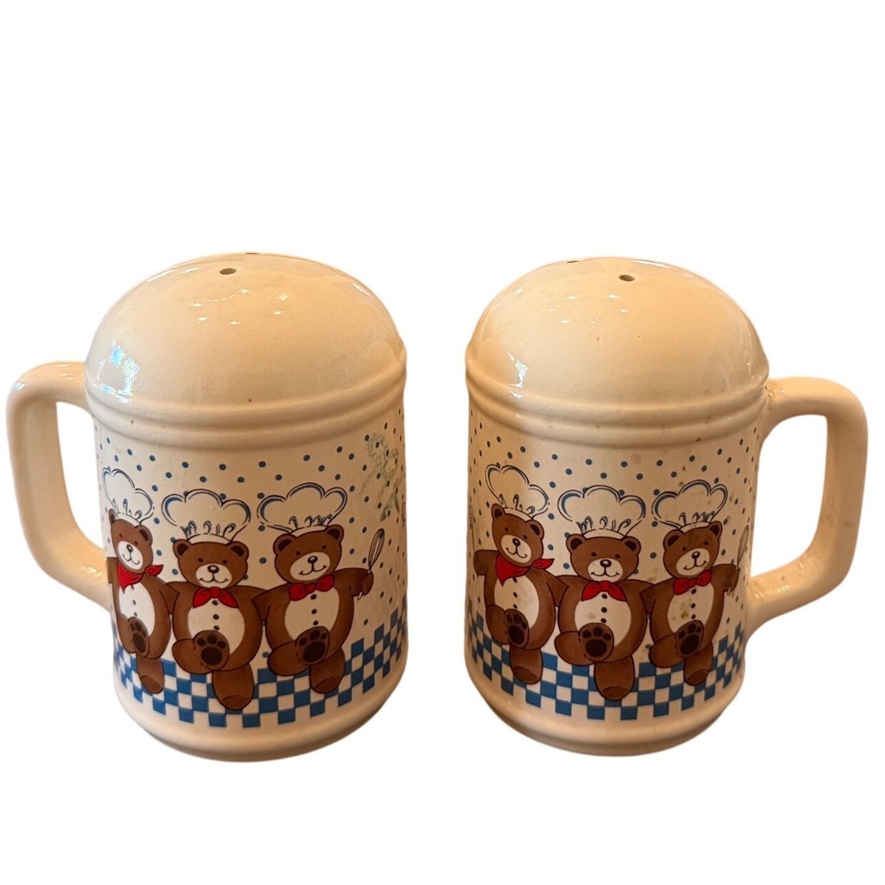 Vintage Chef Bear Salt and Pepper Shakers‎ Ceramic Mug Style Japan Retro Kitsch